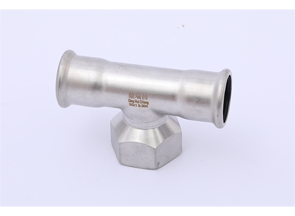 內(nèi)絲三通 (1)